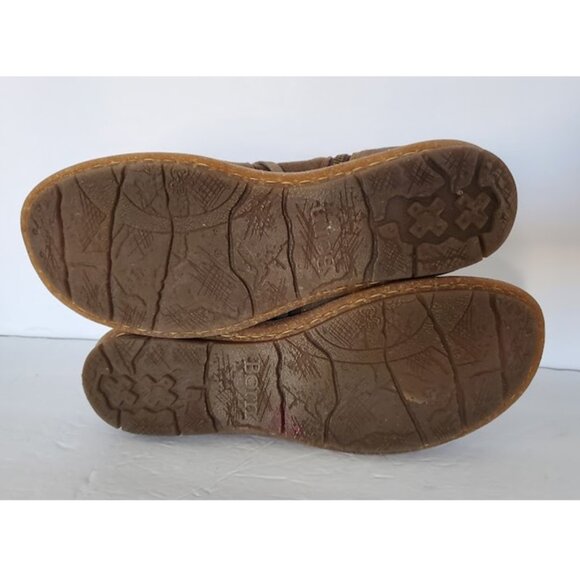 Born Tarkiln Brown Distressed Leather Ankle Boots with Accent Lacing - Size 9.5 - Picture 7 of 11